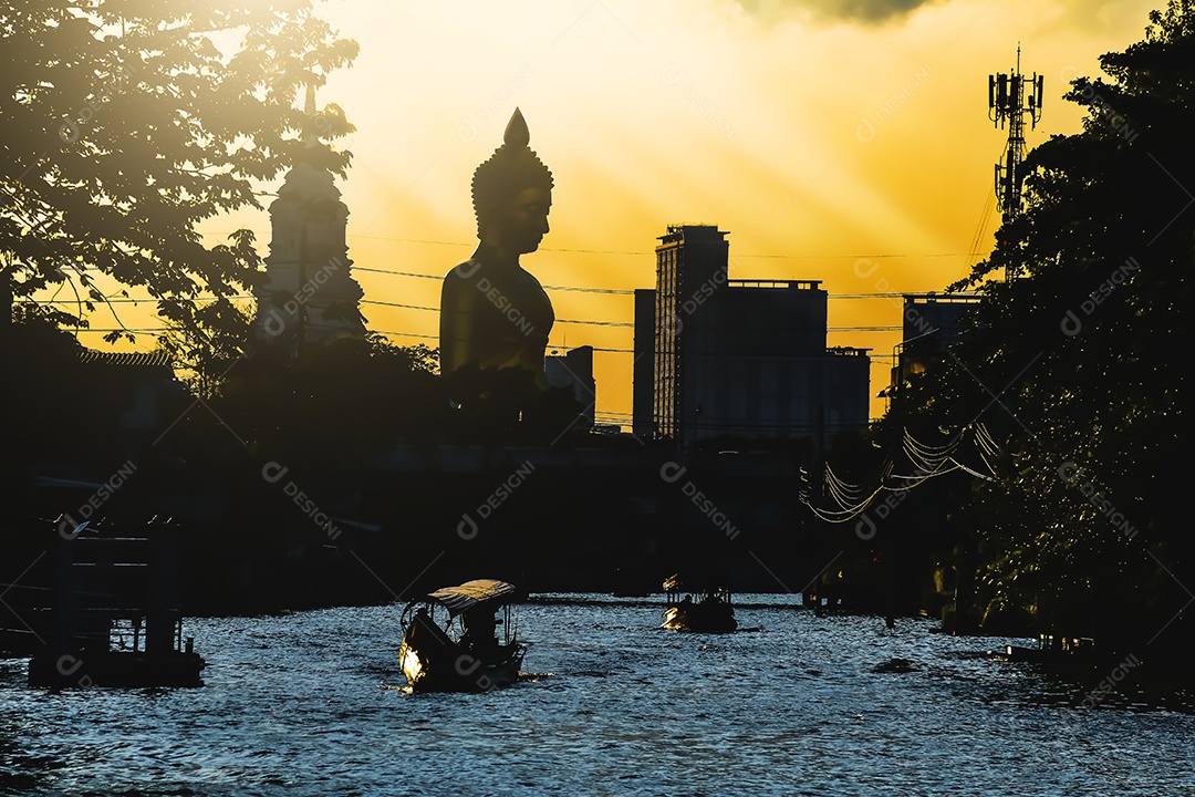 Paisagem do grande Buda na cidade grande estátua de Buda