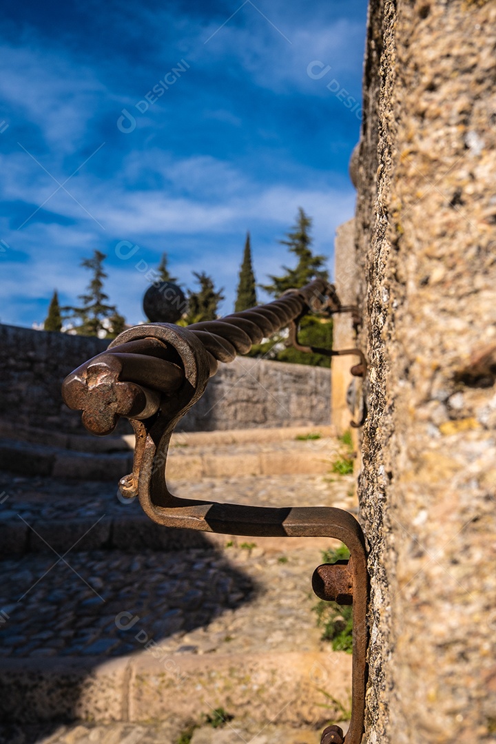Vista da bela escadaria medieval em Ronda