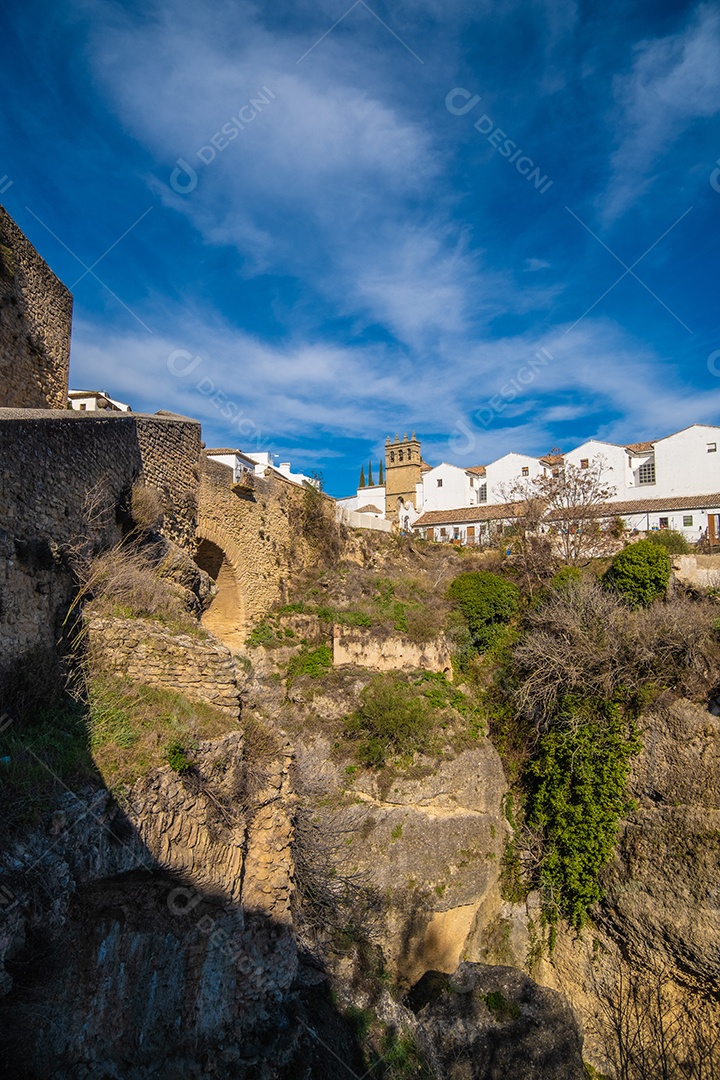 Ponte nova do século 18 em Ronda Sul da Andaluzia