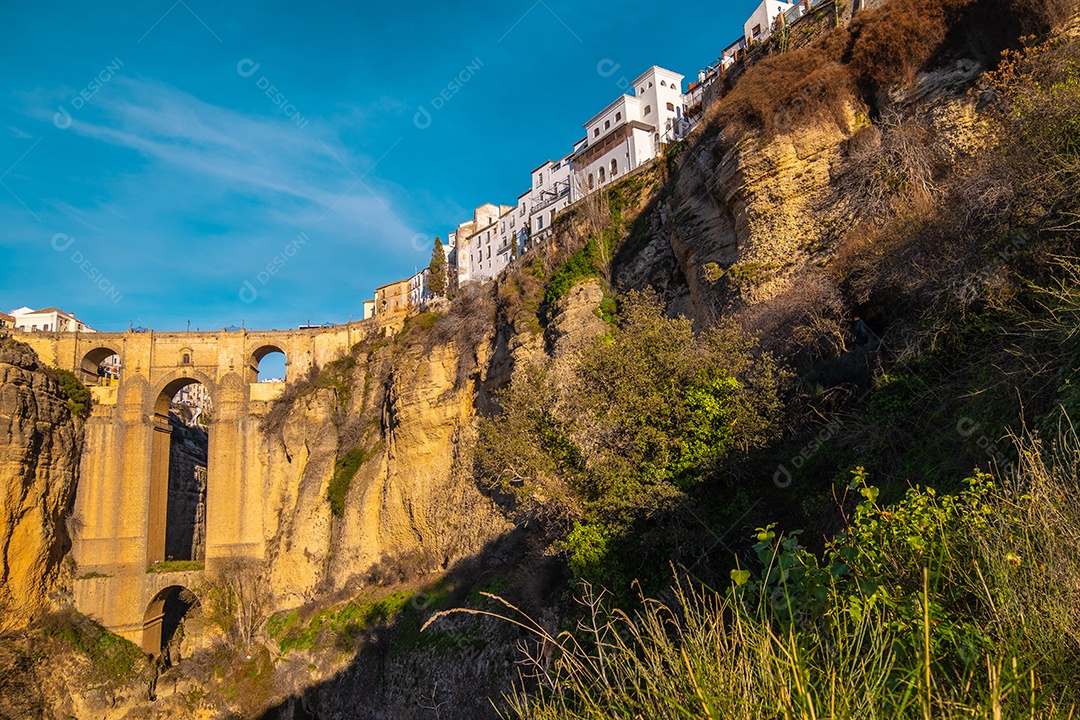 Panorâmica da Ponte Nova  do século XVIII