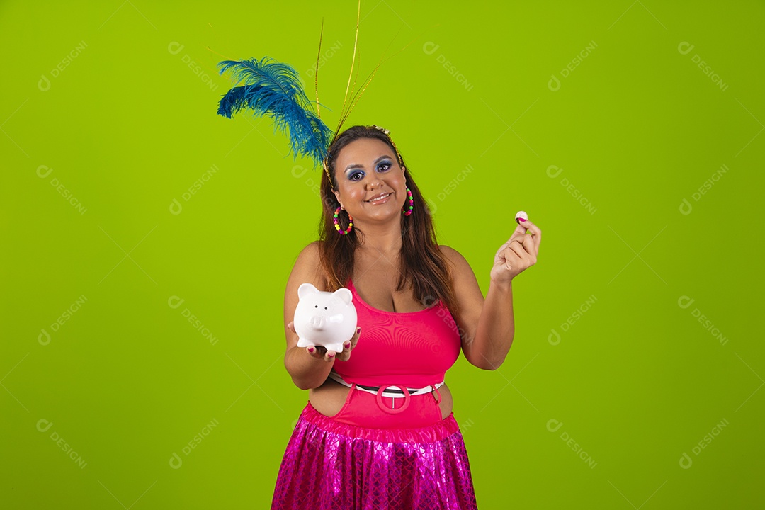 Linda mulher empresaria sobre fundo isolado