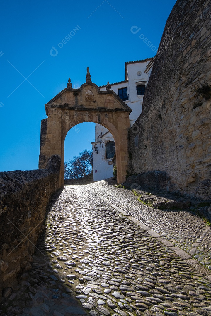 Vista da bela escadaria medieval e corrimão em Ronda, Espanha.