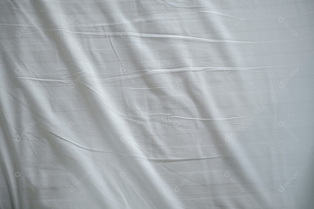 Textura gradiente de linho branco estilo de curva turva de tecido de luxo abstrato, roupa de cama enrugada e sombras cinza escuras, plano de fundo