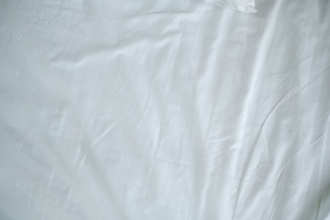 Textura gradiente de linho branco estilo de curva turva de tecido de luxo abstrato, roupa de cama enrugada e sombras cinza escuras, plano de fundo