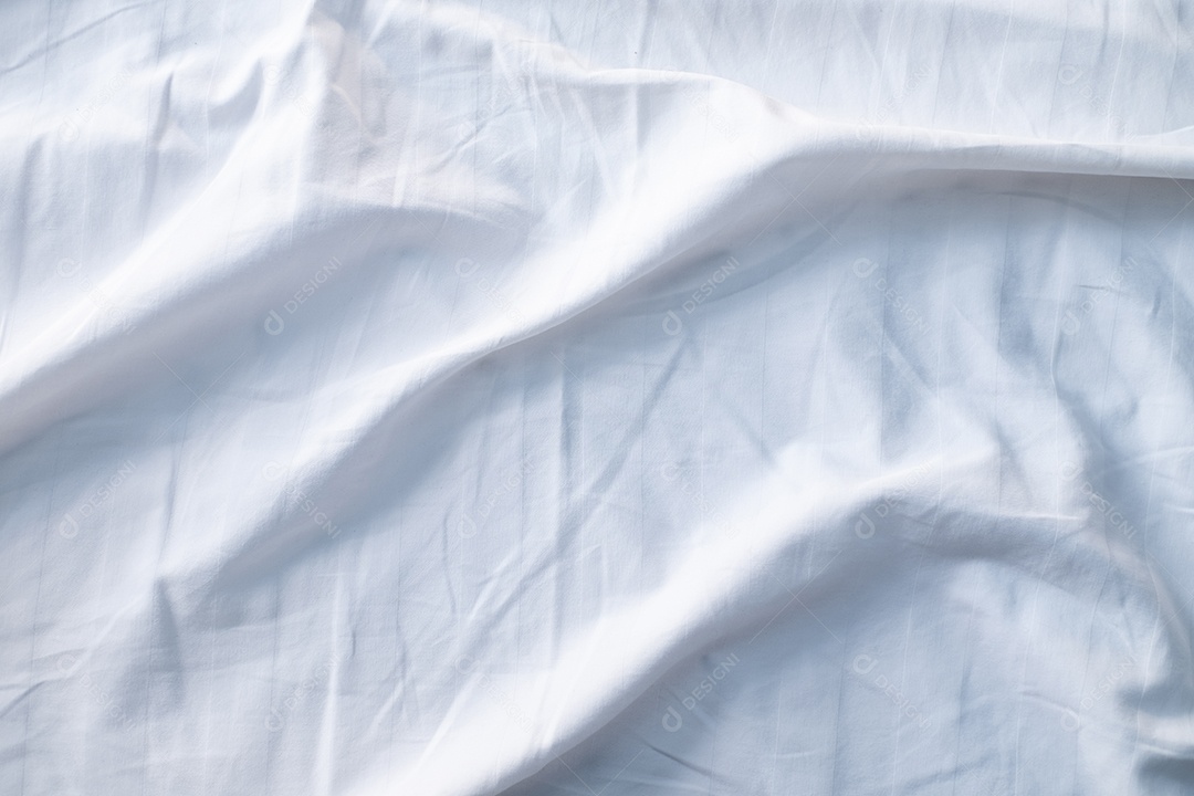 Textura gradiente de linho branco estilo de curva turva de tecido de luxo abstrato, roupa de cama enrugada e sombras cinza escuras, plano de fundo