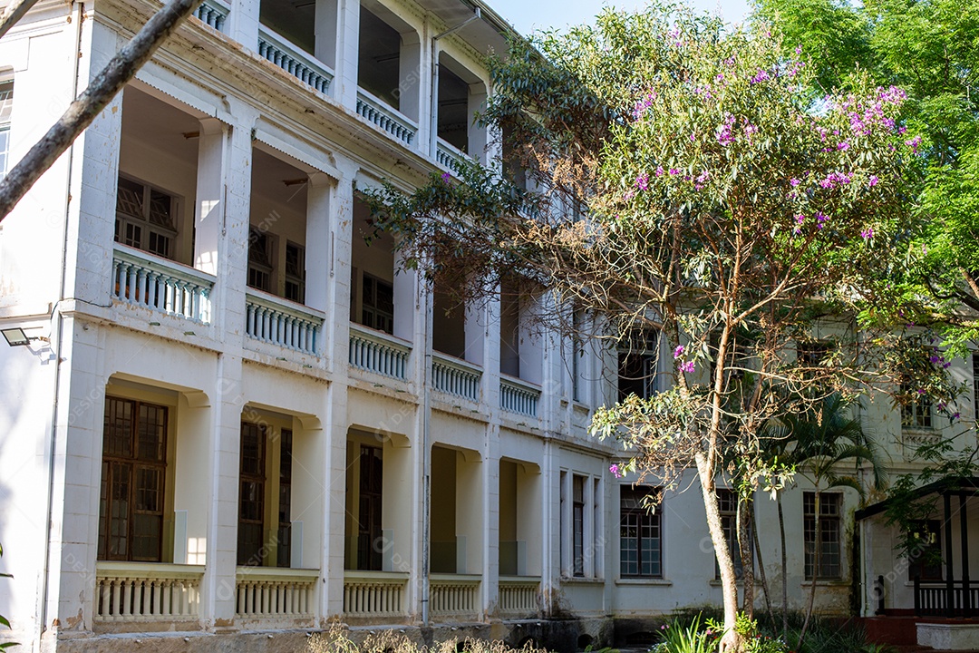 Parque Vicentina Aranha, em São José dos Campos, Brasil. Capela e Antigo Sanatório