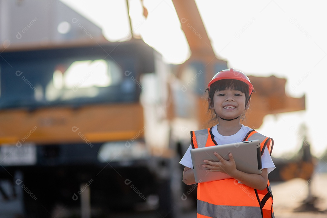 Menina asiática futuros engenheiros