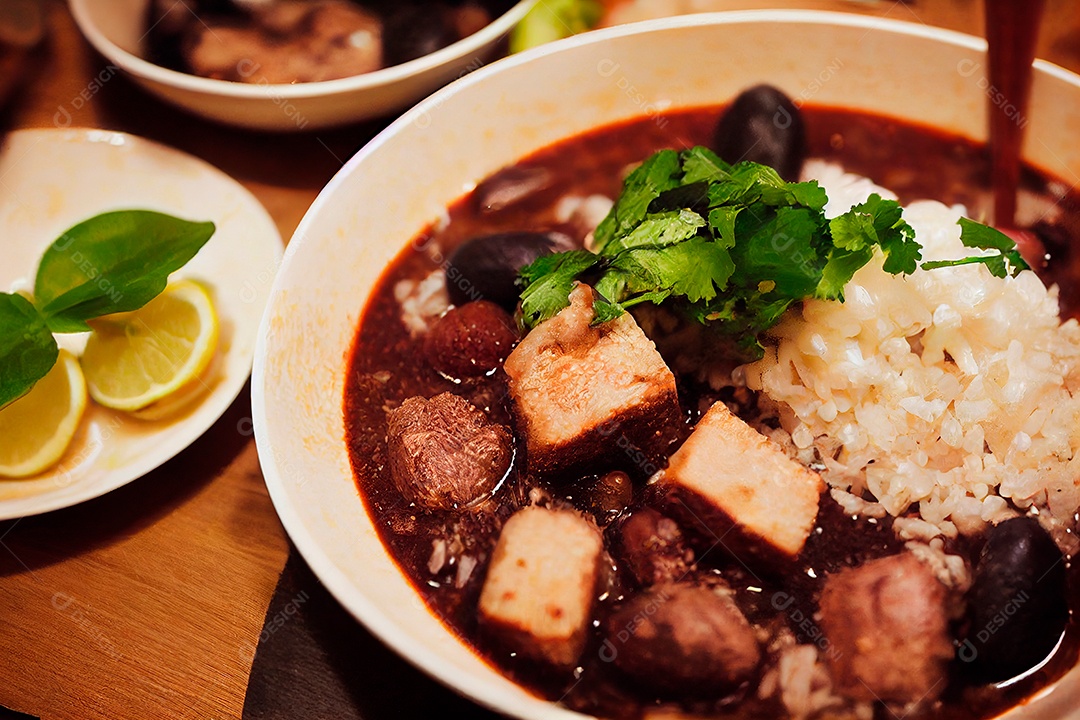 Feijoada brasileira.