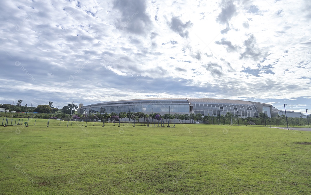 Sirius brasileiro acelerador de partículas que fica em barão geraldo que é distrito de campinas-sp.
