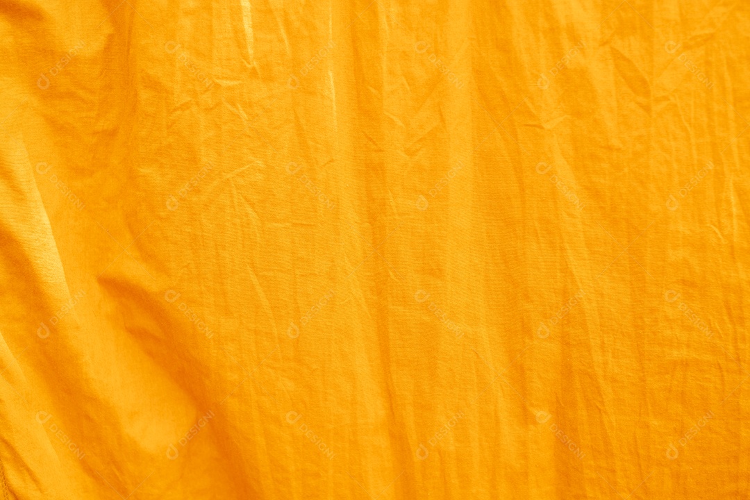 Textura gradiente de roupa de cama amarela estilo de curva turva de tecido de luxo abstrato, roupa de cama enrugada e sombras douradas, plano de fundo