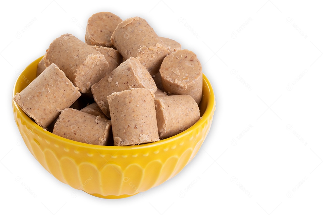 Vasilhame de cerâmica com doces de amendoim conhecido no Brasil