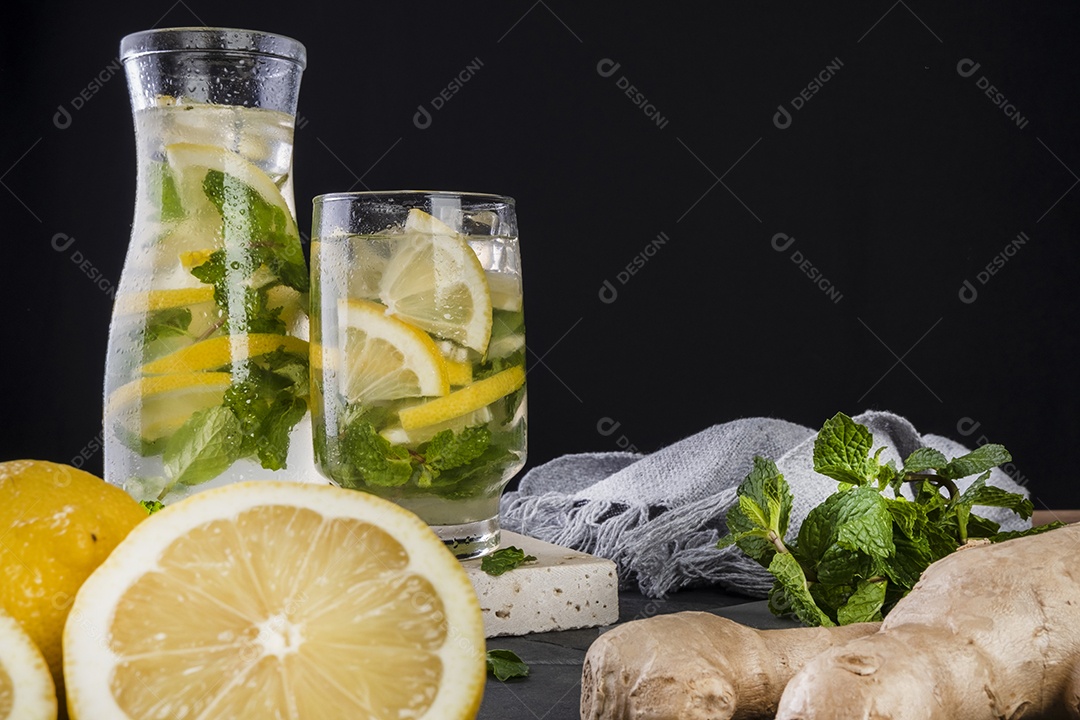 Suco de Limão Siciliano com Gengibre e Hortelã - Água Saborizada