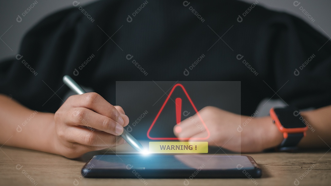 Sinal de advertência do sistema para erro de notificação e conceito de manutenção. ataque cibernético na rede de computadores. Vulnerabilidade de segurança cibernética, violação de dados, conexão ilegal, informações comprometidas.