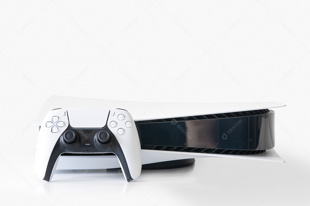 Console de jogos da próxima geração isolada no fundo branco