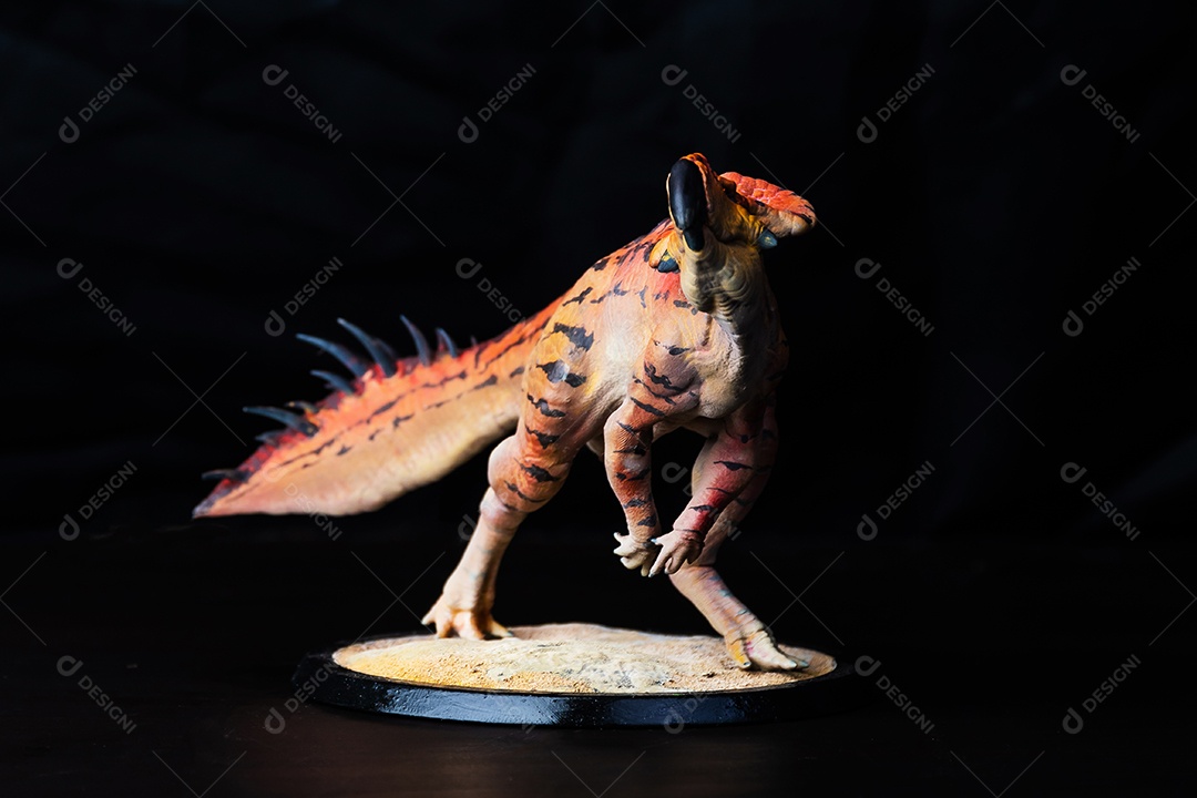 Protoceratops dinossauro em fundo preto