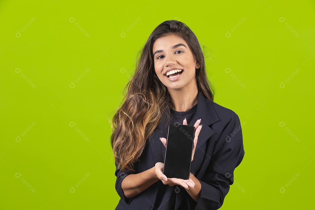 Linda mulher jovem garota empresária sobre fundo isolado