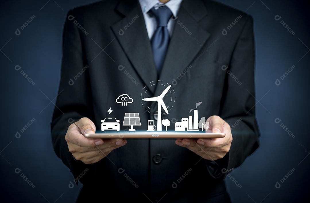 Empresário segurando tablet com virtual para tecnologia de trabalho e negócios Net zero e conceito de carbono neutro. Empresas verdes de energia renovável podem limitar a mudança climática e o aquecimento global.