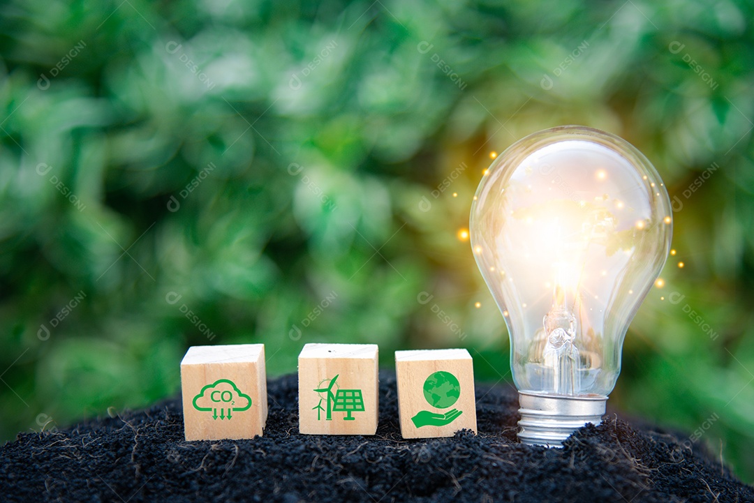 Conceito ESG de ambiental, social e governança. Planta de crescimento de negócios sustentáveis ​​e éticos. cubo de madeira