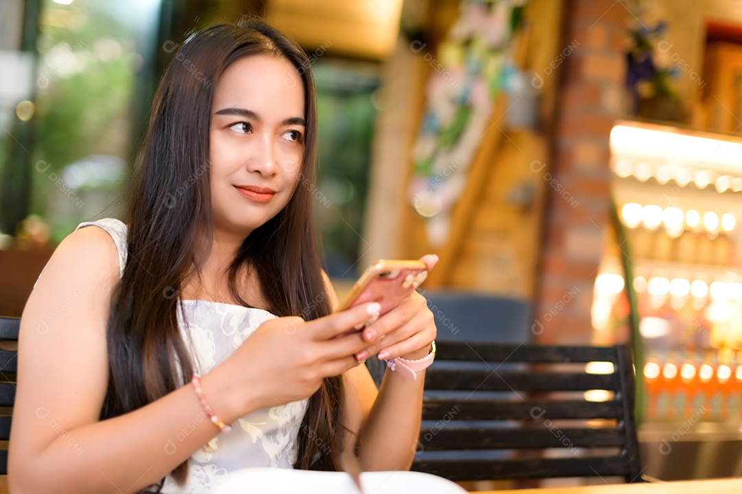 Mês da História da Mulher café de viagem do Dia da Mulher