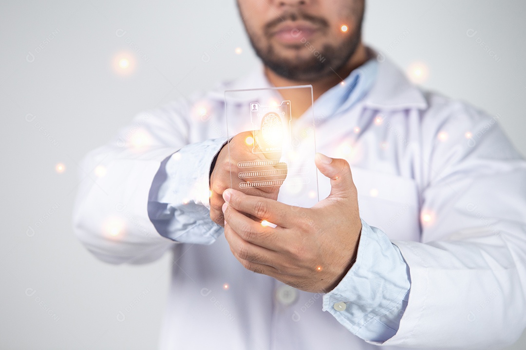 A varredura de impressão digital fornece acesso de segurança com identificação biométrica