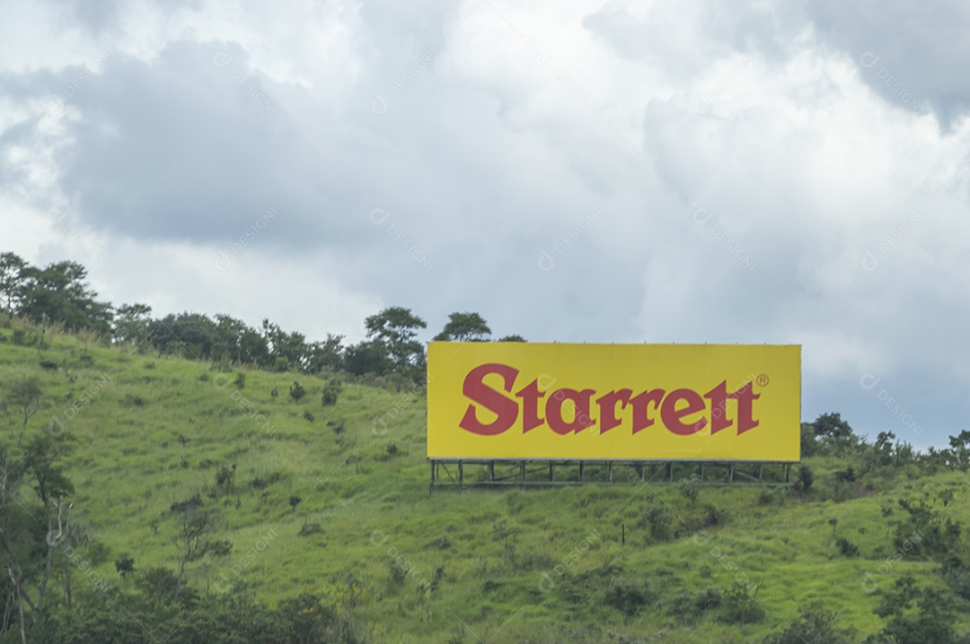 Placa com a marca starrett ,indústria brasileira.