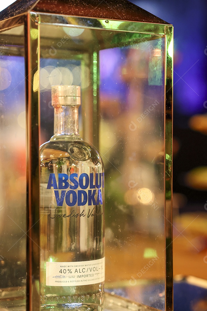 Garrafa de bebida alcoólica