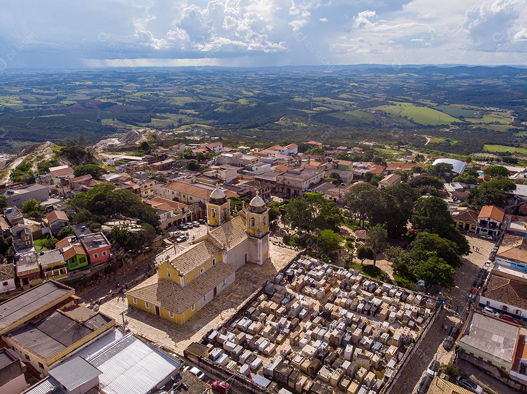 Vista aérea de uma igreja