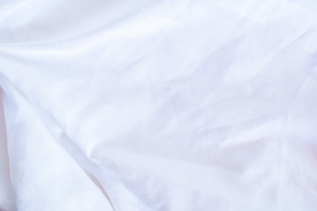 Textura gradiente de linho branco estilo de curva turva de tecido de luxo abstrato, roupa de cama enrugada e sombras cinza escuras, plano de fundo