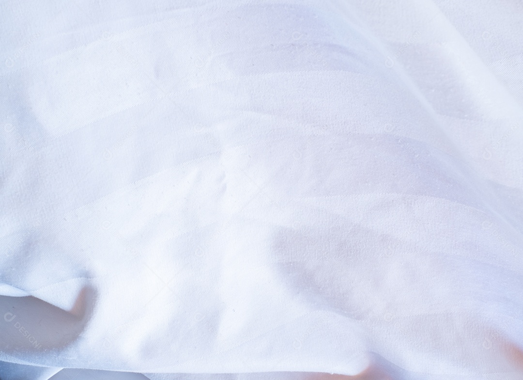 Textura gradiente de linho branco estilo de curva turva de tecido de luxo abstrato, roupa de cama enrugada e sombras cinza escuras, plano de fundo