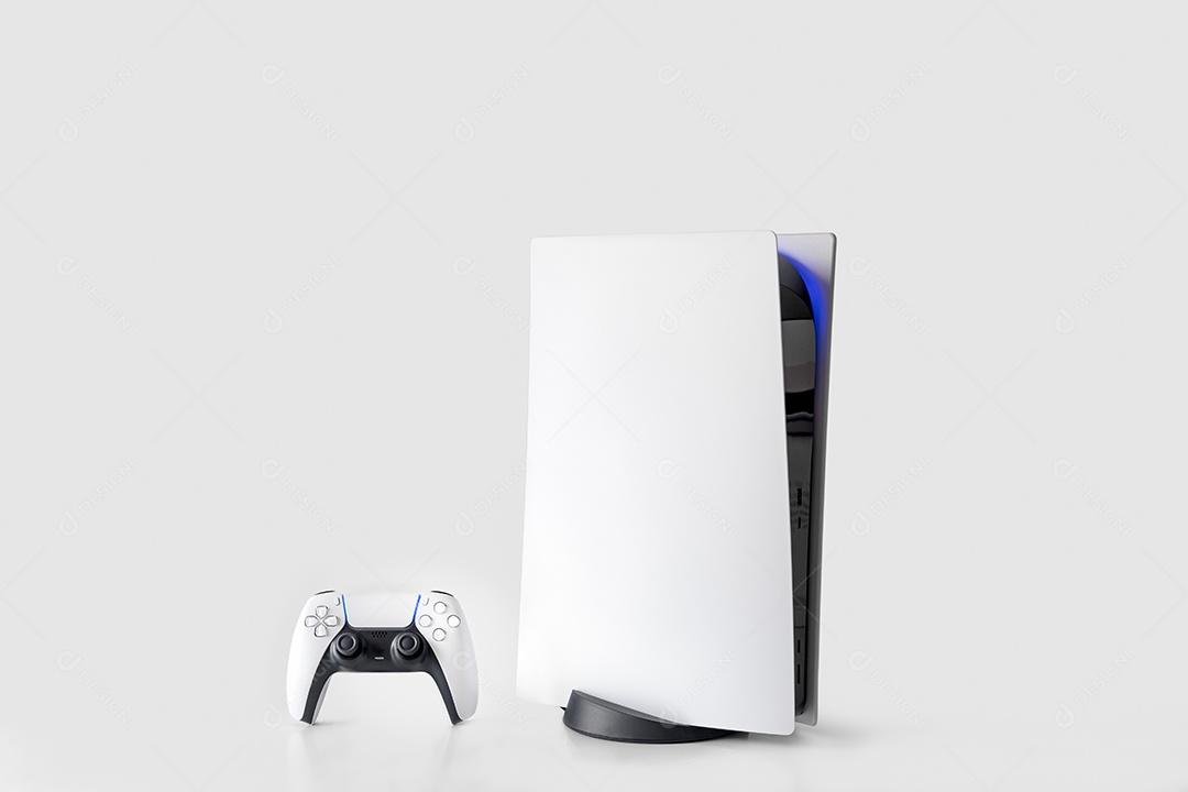 Console de jogos da próxima geração isolada no fundo branco