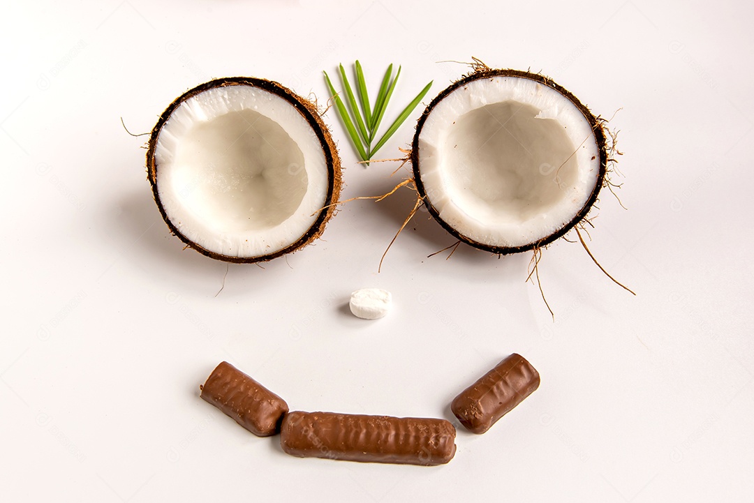 Cara feliz de coco e doce de coco