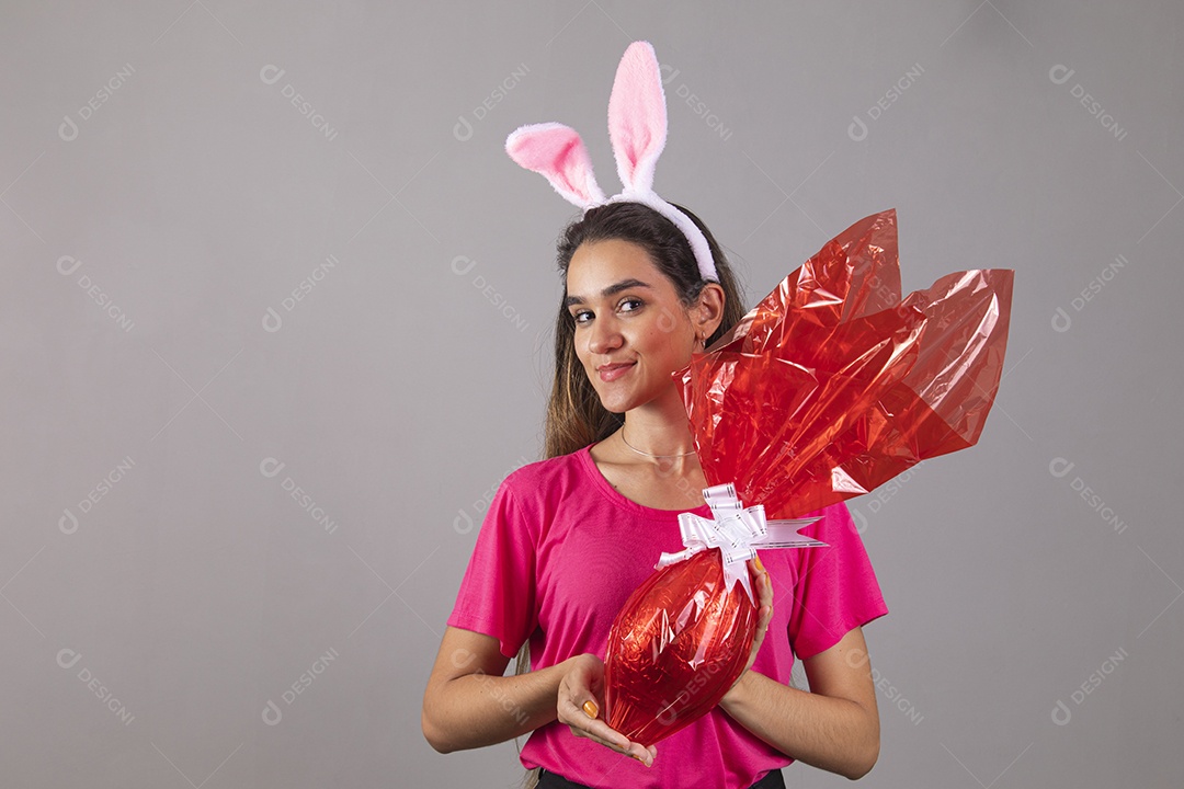 Linda menina garota usando fantasia de coelho Conceito Feliz Páscoa