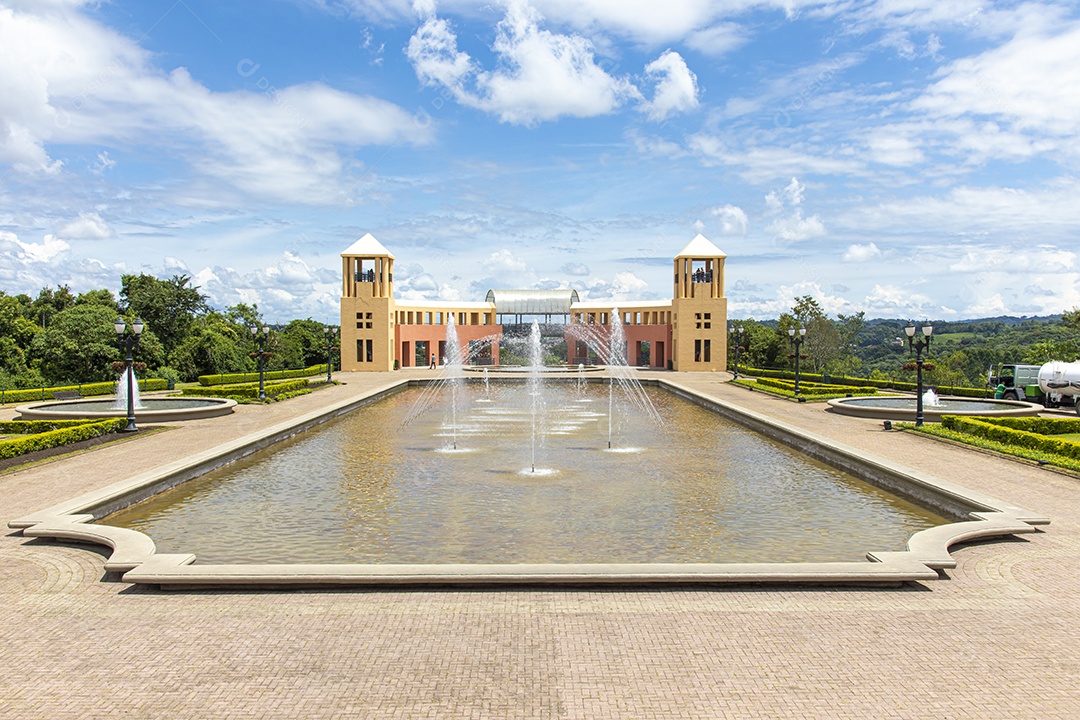 Linda edifício grande lugar turístico