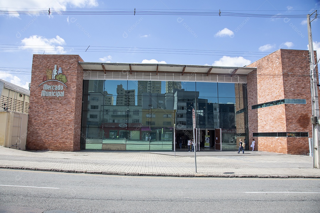 Linda edifício grande lugar turístico