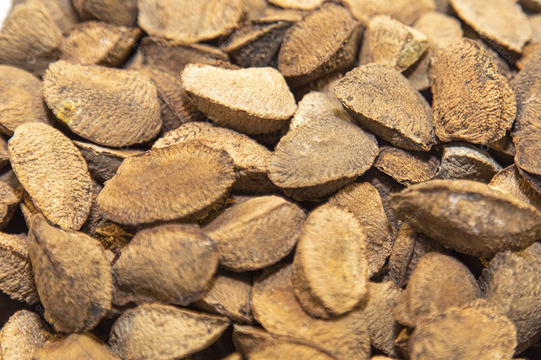 Castanhas empilhadas