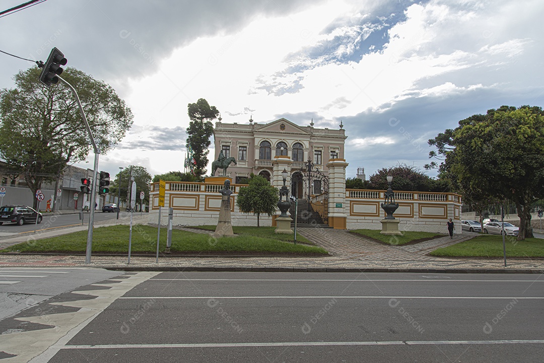Linda edifício grande lugar turístico
