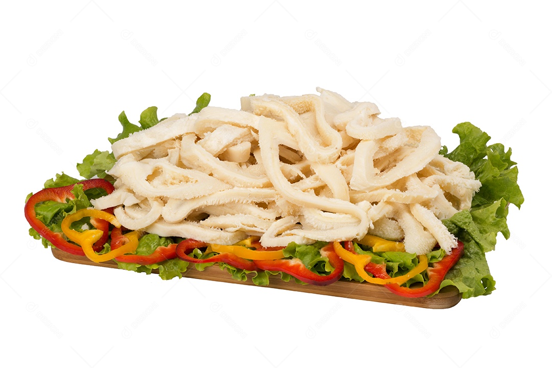 Tripa de carne crua no fundo branco