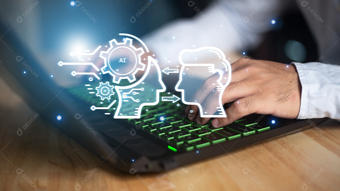 Cliente usando serviço online com bot de bate-papo para obter suporte.