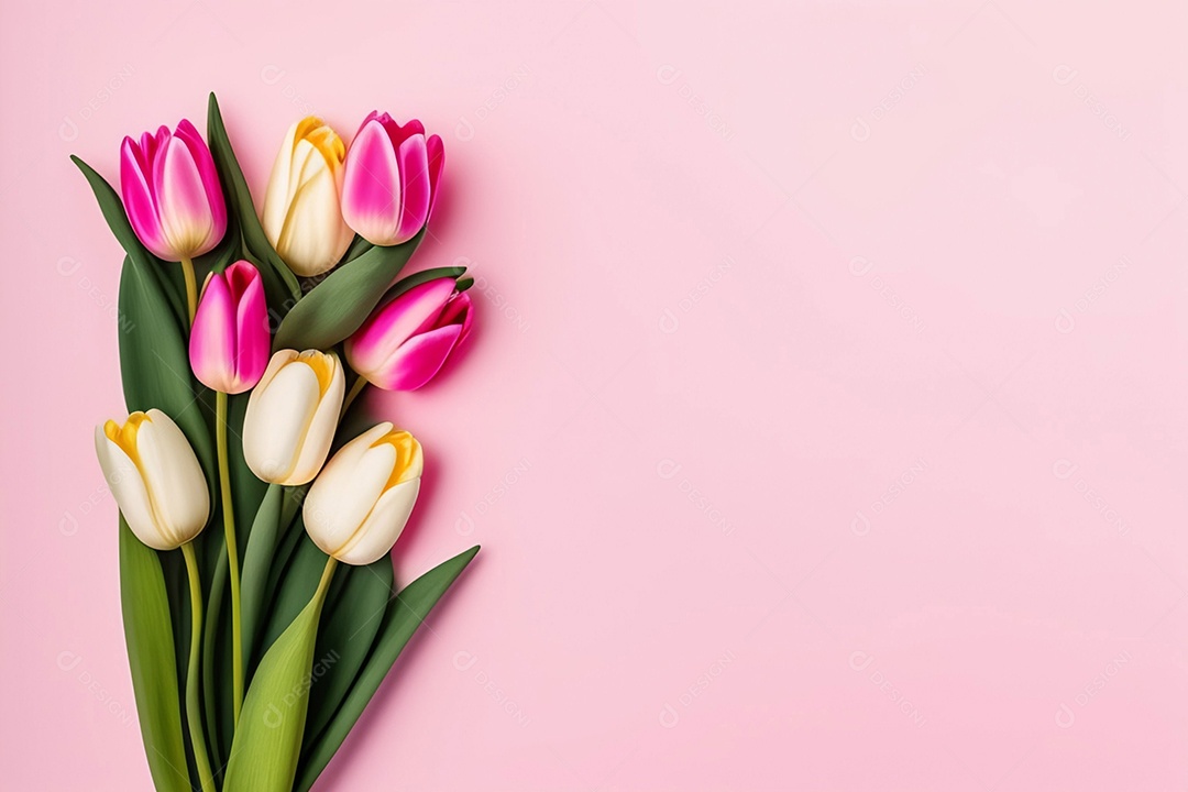 Lindo buquê de flores em fundo rosa