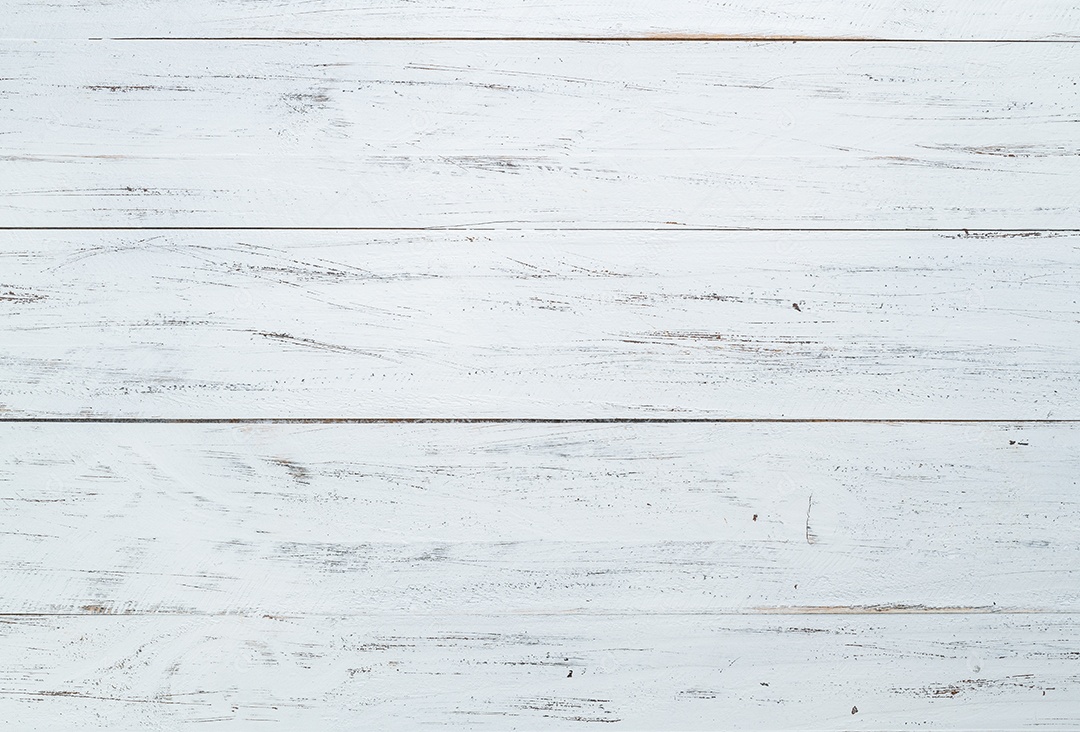 Velha placa de madeira branca. Fundo de madeira rústica