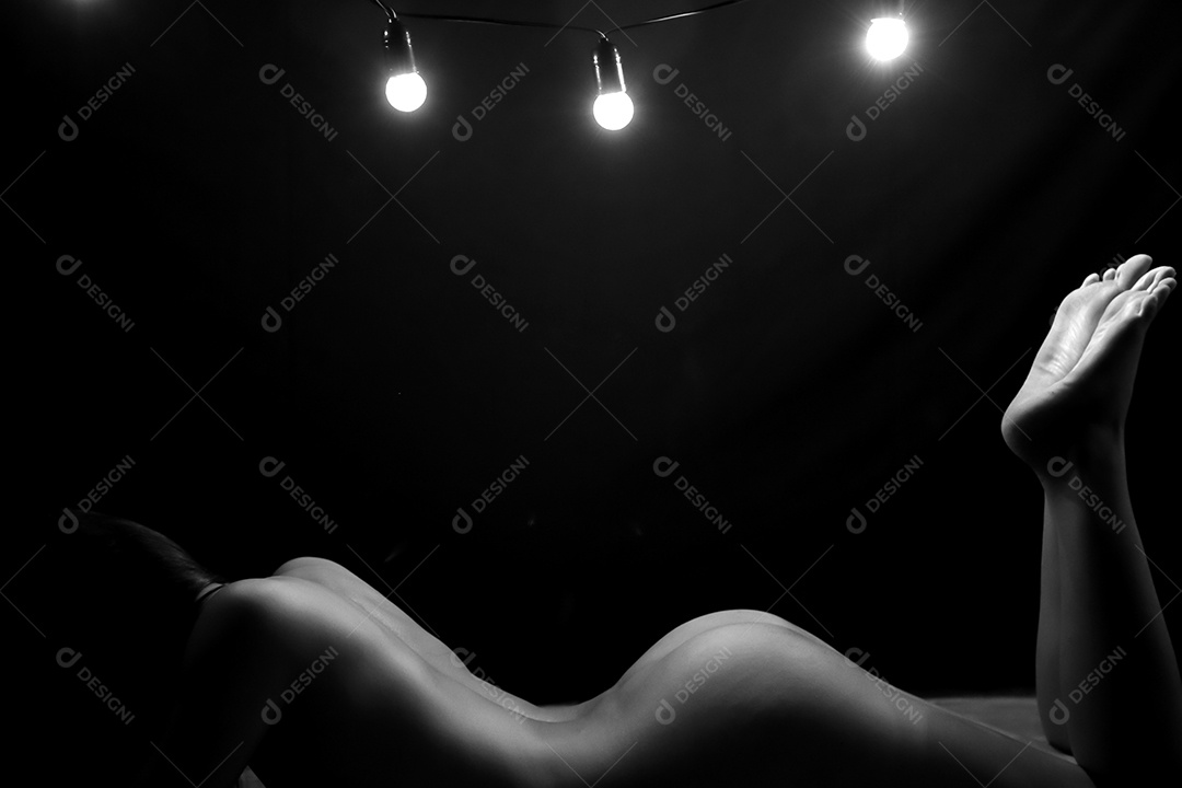 Belas artes eróticas de mulher nua