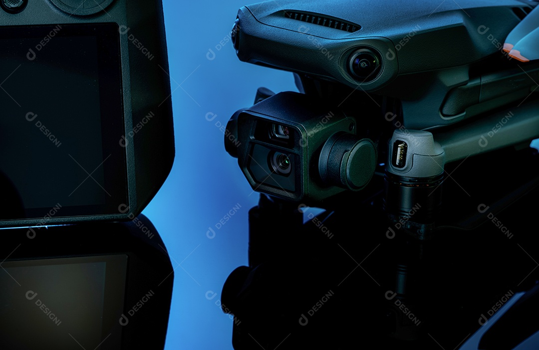 Drone e controle remoto UAV ou veículo aéreo não tripulado