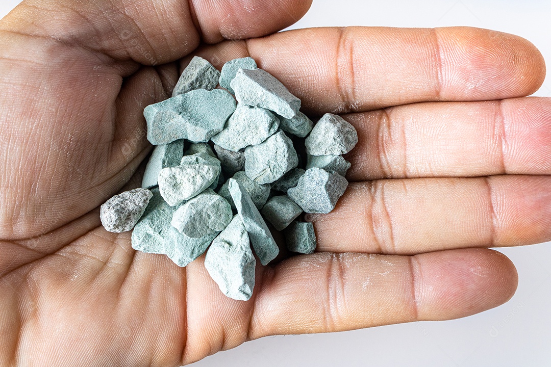 Removedor de amônia utilizado em casos de emergência no aquário marinho.