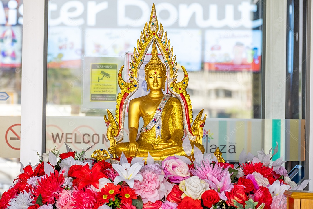 Estátua de Buda em comemoração