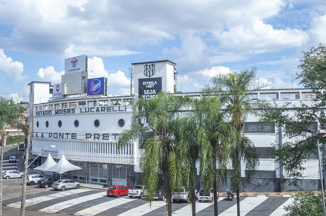 Estádio Moises Lucarelli- conhecido como estádio do clube de futebol Ponte preta, histórico clube de campinas.