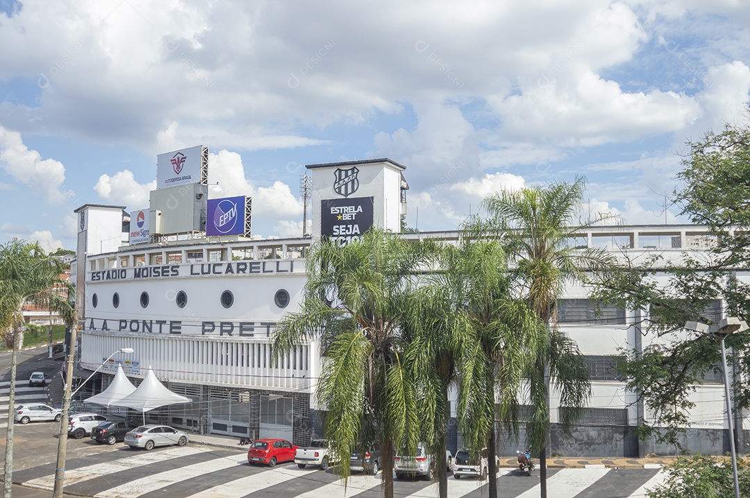 Estádio Moises Lucarelli- conhecido como estádio do clube de futebol Ponte preta, histórico clube de campinas.