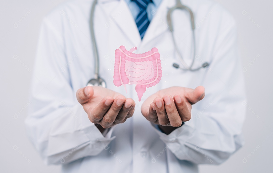 Médico em um jaleco branco com as mãos segurando o estômago com o ícone virtual do intestino
