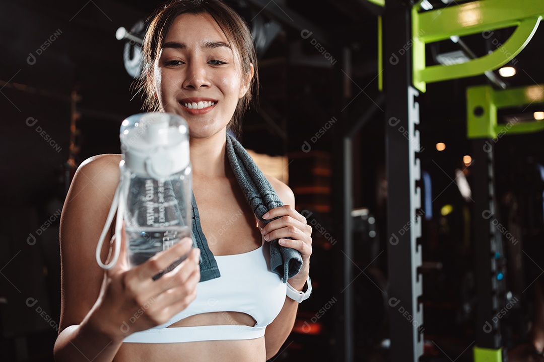 Exercício de saúde de recuperação de água potável