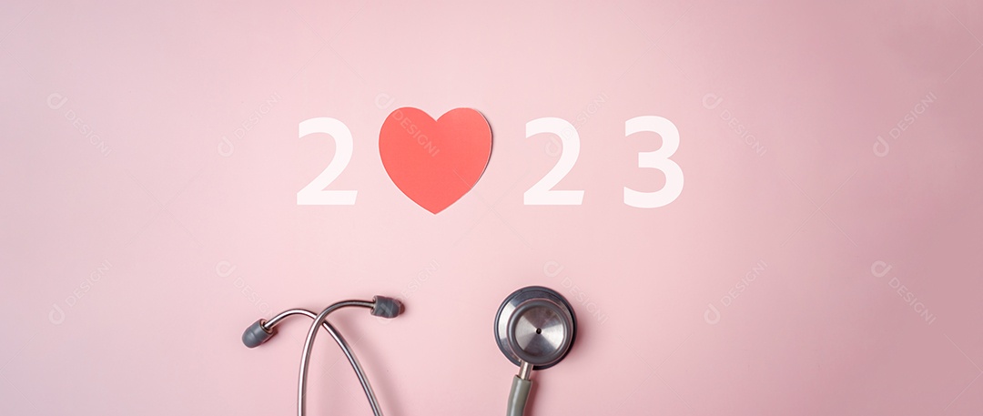 2023 Ícone de coração vermelho e estetoscópio, saúde do coração