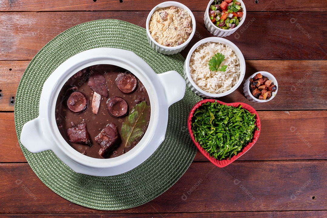 Autêntica Feijoada Brasileira - Um Prato Saudável e Saboroso.